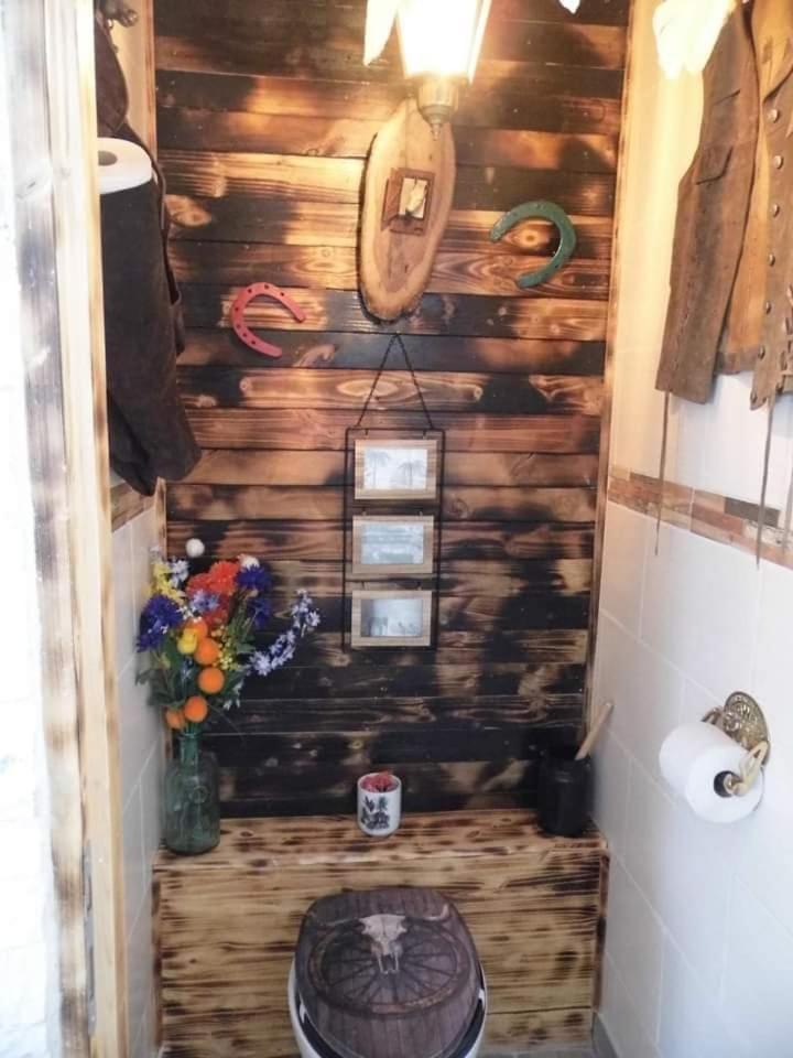 L'Histoire De L'Ouest , Jacuzzi Appartement Ντολ Εξωτερικό φωτογραφία